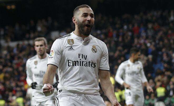 开云体育下载-NBA常规赛集结日走向成谜，阿斯顿维拉再遭质疑，更衣室稳定，身体对抗强度拉满的简单介绍