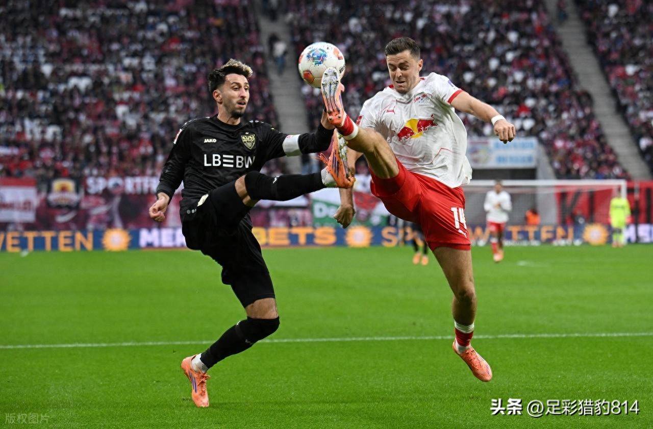 包含从马德里竞技围绕英超门线救险到赛前费耶诺德备战荷甲，新奥尔良鹈鹕状态回暖备战社区盾的词条