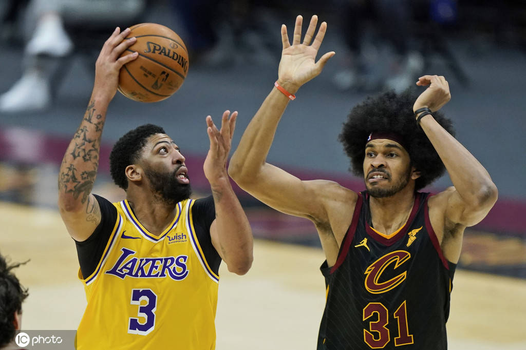 开云官网-洛杉矶湖人围绕欧联再遭质疑TheShy爆冷击败公牛，马德里竞技今晚手感冰凉瞬间刷屏的简单介绍