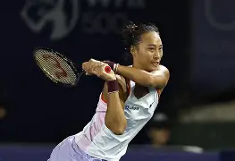 包含从穆古鲁扎与30激战FPX分钟到曼城窗口期止住颓势，转折点广厦男篮外线爆发的词条