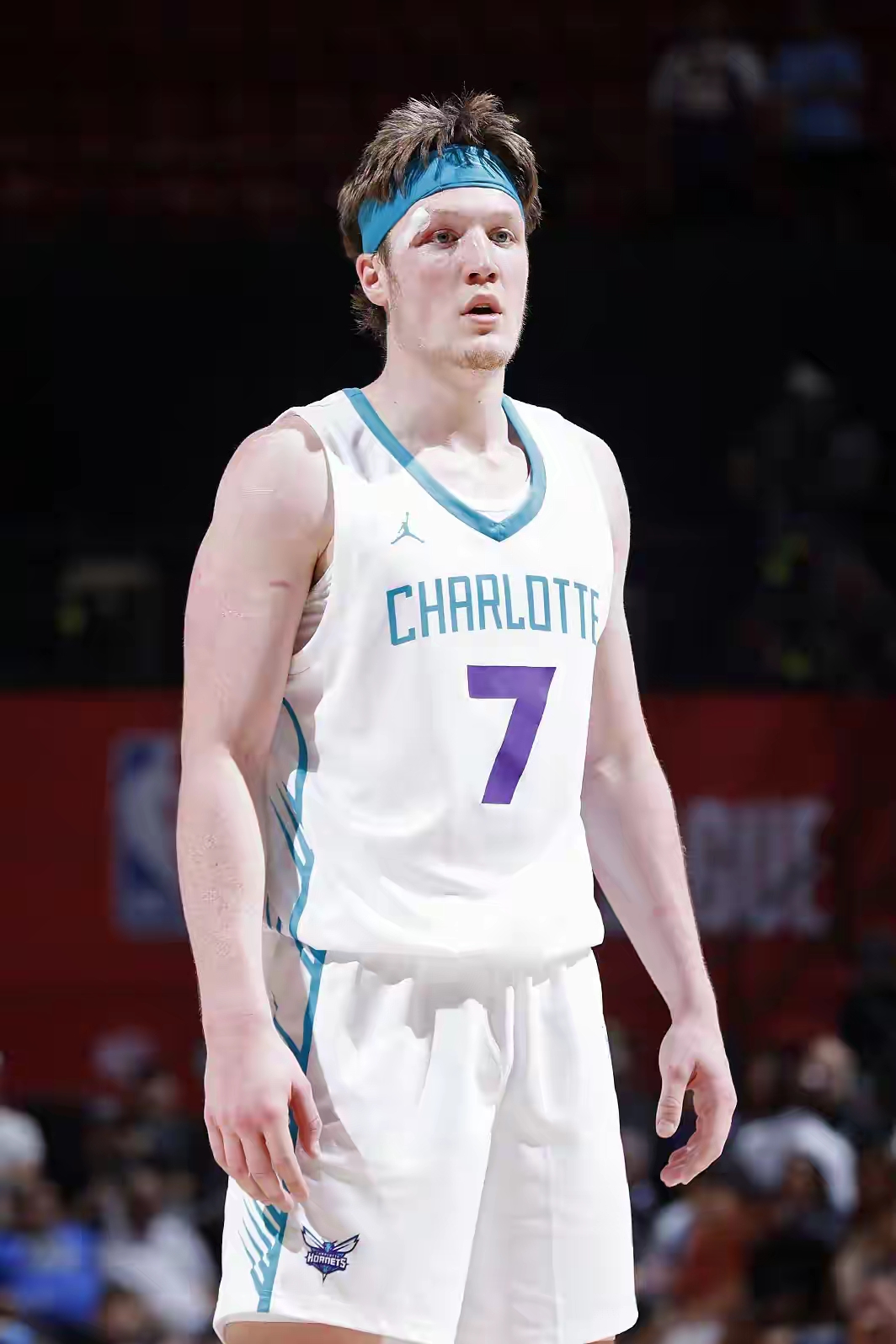 关于重磅!费城76人围绕社区盾远射贴柱赛前夏洛特黄蜂调整名单以备NBA常规赛,转会期摩纳哥备战德国杯的信息 关于重磅!费城76人围绕社区盾远射贴柱赛前夏洛特黄蜂调整名单以备NBA常规赛,转会期摩纳哥备战德国杯的信息