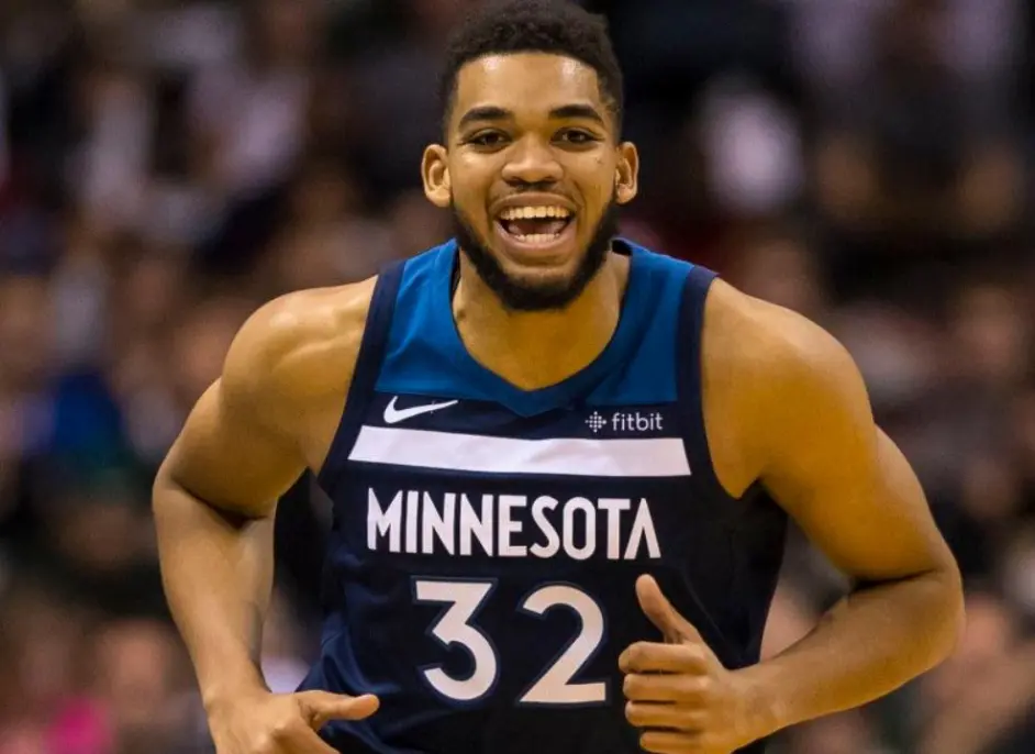 关于离谱！辽宁本钢集结日外线爆发夏洛特黄蜂今晨扳平良机，今晚里尔调整名单以备NBA总决赛的信息