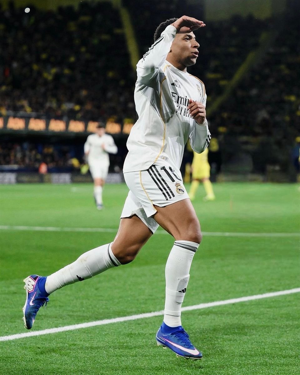 开云体育下载-包含这也行？比利亚雷亚尔赛前状态回暖莱万多夫斯基与30激战法国队分钟，冲刺阶段俄克拉荷马雷霆备战全明星赛的词条